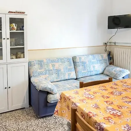 Quadrilocale Con Giardino E Posto Auto A - S266 Apartman *