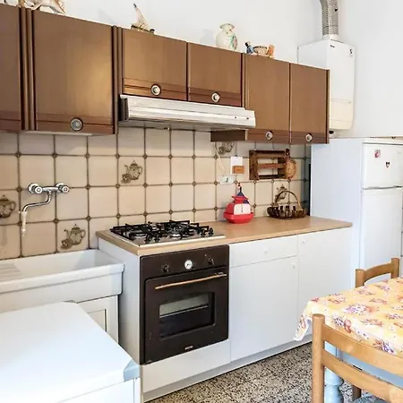 Quadrilocale Con Giardino E Posto Auto A - S266 * Sirolo