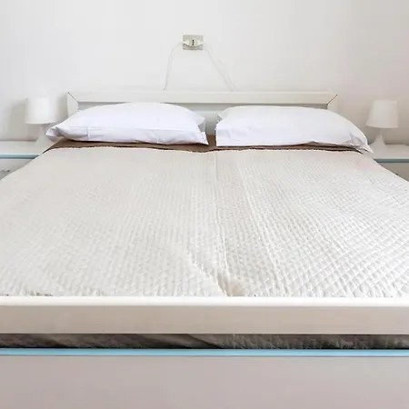 Quadrilocale Con Giardino E Posto Auto A - S266 Apartman Sirolo