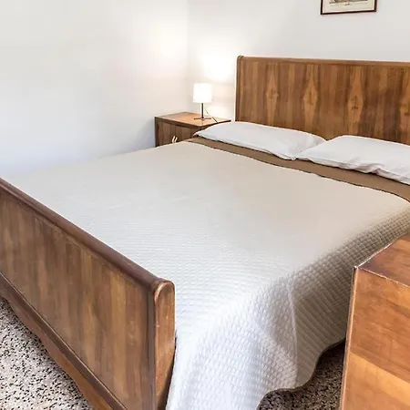 Quadrilocale Con Giardino E Posto Auto A - S266 Sirolo